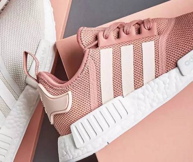 今年很火的小粉鞋,最近很火的小粉鞋