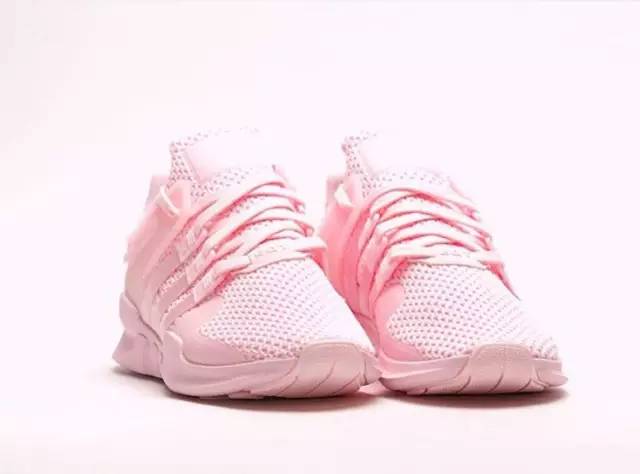 今年很火的小粉鞋,最近很火的小粉鞋