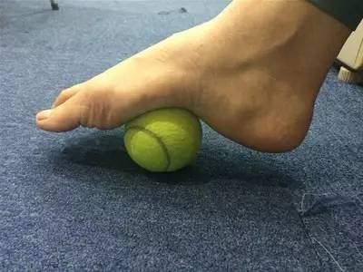 足底筋膜炎还可以跑步吗,跑步足底筋膜炎康复训练