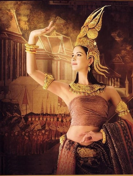 泰国服饰传统女装图片,泰国女明星传统服饰