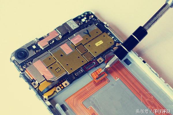 拆解一台vivox7plus全网通手机,vivox7测评