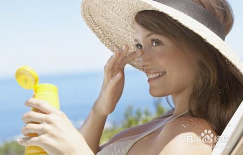 雀斑黑斑洗面奶,雀斑成片了怎么回事