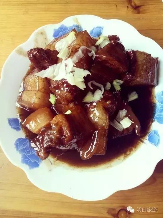 天气这么好，一起来汤山钓鱼、骑马、吃鹿肉、看鳄鱼吧！