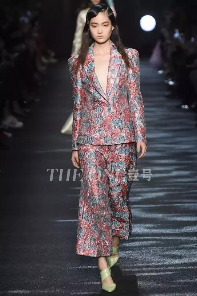 想秀就秀|初秋来袭,赶紧打一手穿搭好牌!