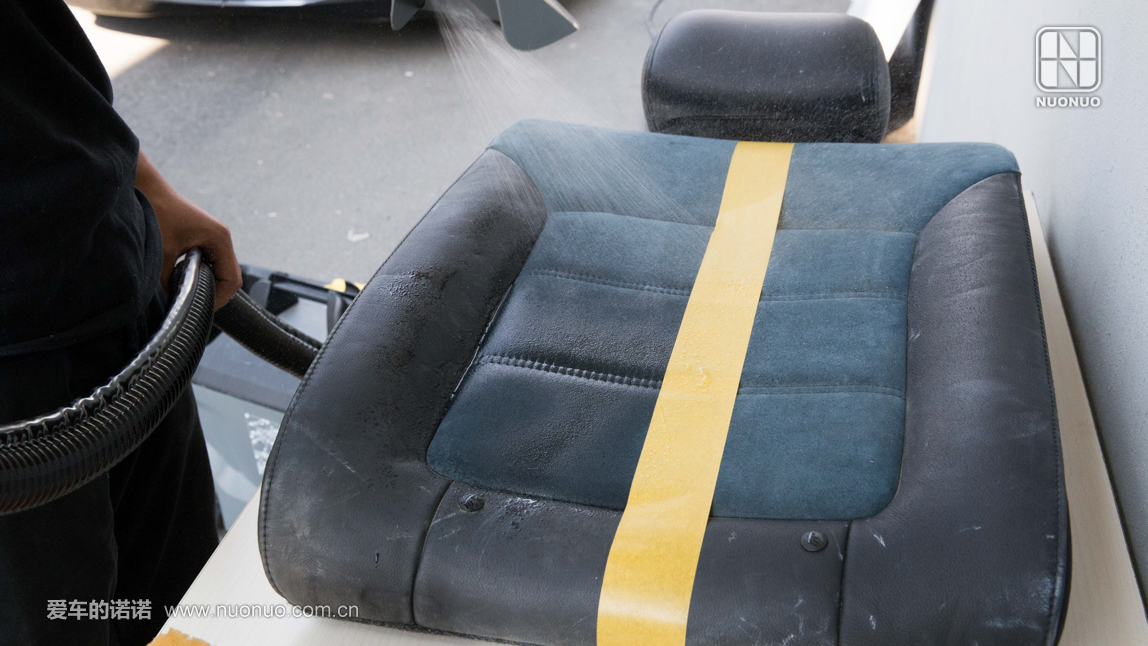 汽车长期停放在室外脏了怎么办,汽车座椅发臭自己可以洗吗