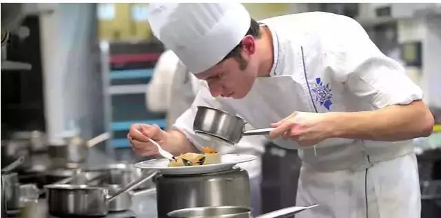 法国蓝带餐饮学院,法国蓝带厨艺学院巴黎校区