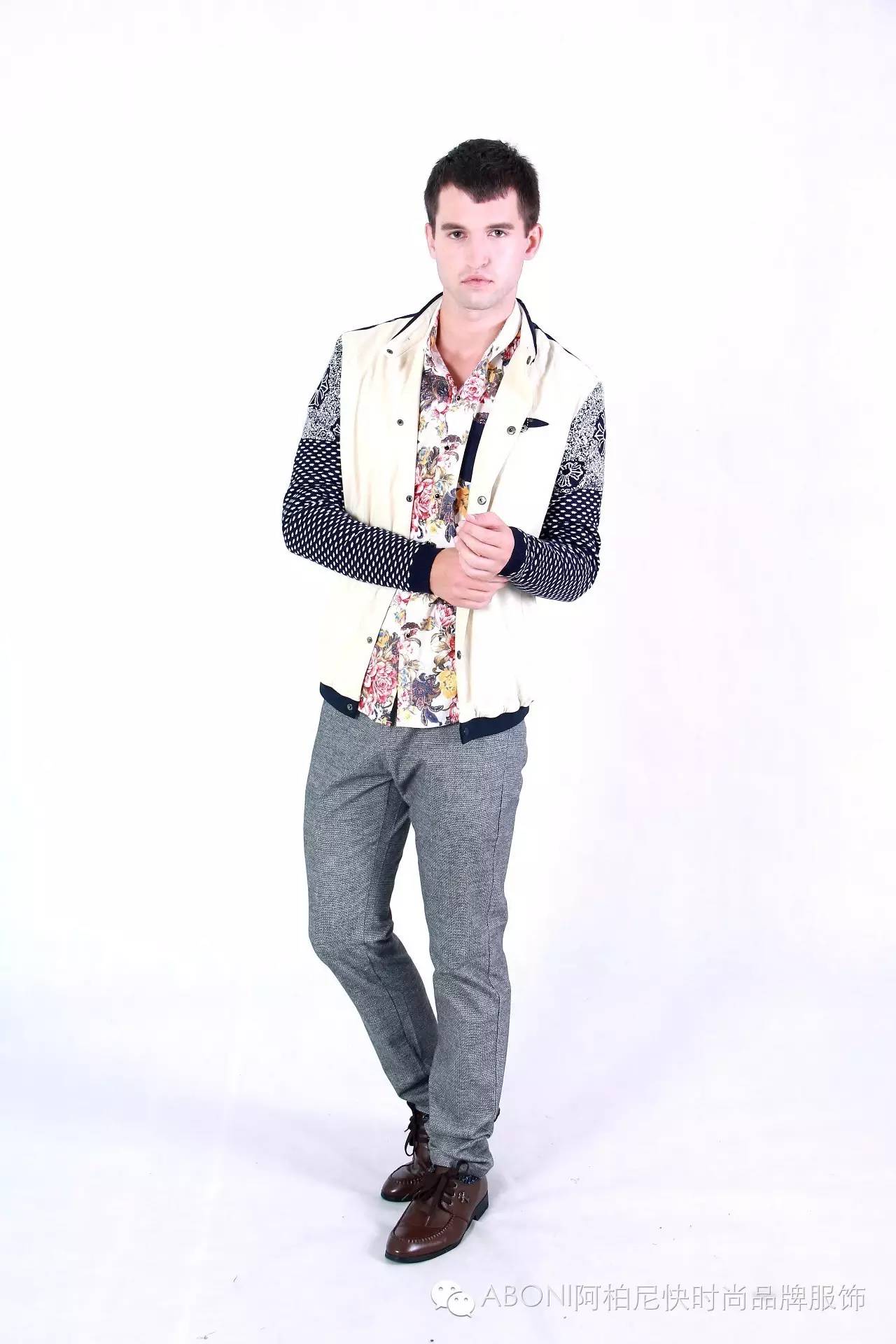 正式又不失时尚的衣服男装,时尚男装穿搭风格有哪些品牌