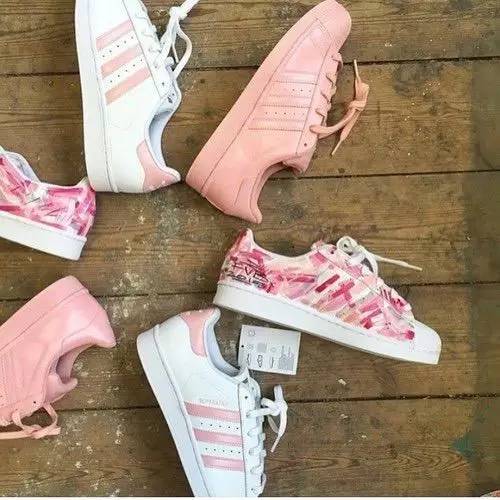 今年很火的小粉鞋,最近很火的小粉鞋