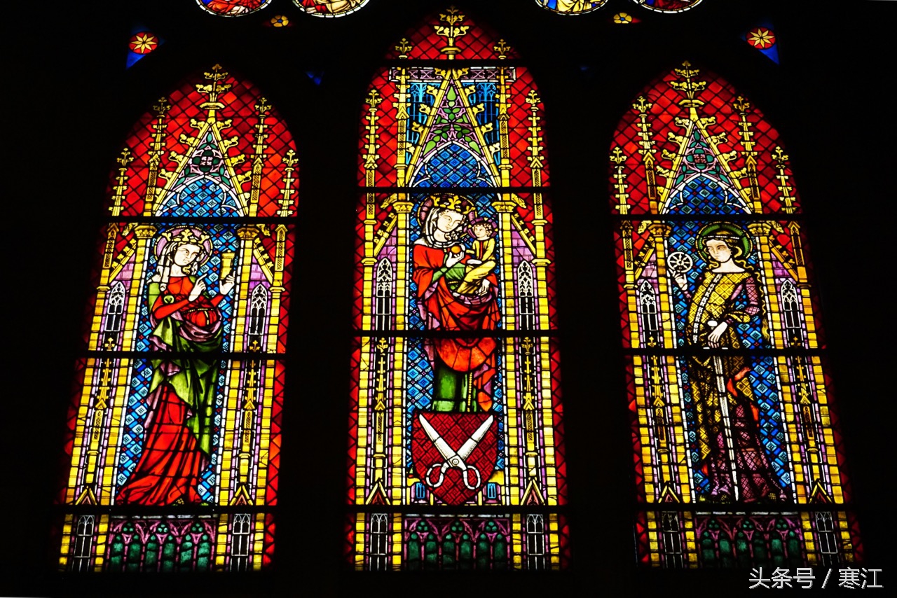 踩到黑森林的泉水，就能娶到弗莱堡的漂亮妞儿！