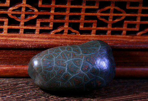 网上的8mm的红玛瑙多少钱一颗,5mm红玛瑙多少钱一粒