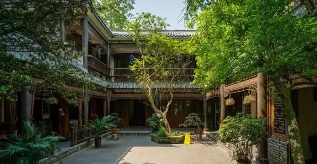 成都附近适合秋游的地方,成都秋游好去处