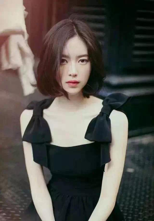 50岁减龄发型梨花烫,70后最洋气的发型梨花烫