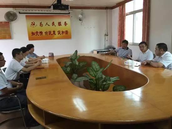 团团转粤语伴奏,团团转粤语钢琴