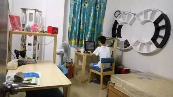 团团转粤语伴奏,团团转粤语钢琴