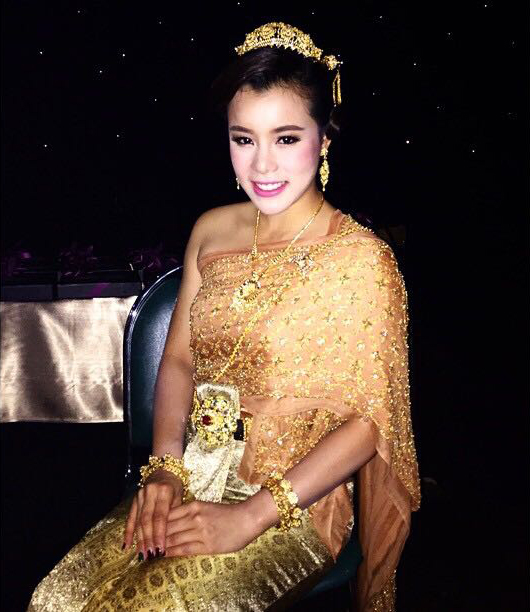 泰国服饰传统女装图片,泰国女明星传统服饰