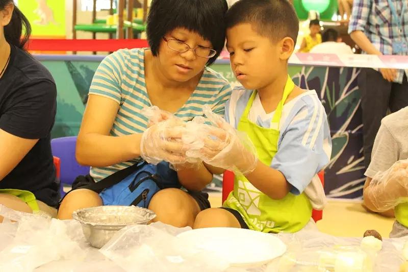 鍐扮毊鏈堥ゼdiy鍏ㄥ鏉愭枡,diy鏈堥ゼ娲诲姩娴佺▼