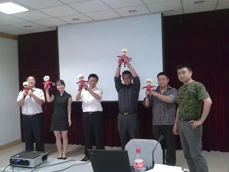 他曾经在智联做到高级副总裁，沉寂多年重新创业