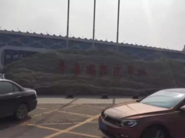 朋友圈代购包包为什么那么便宜,曝光海外代购圈中黑幕