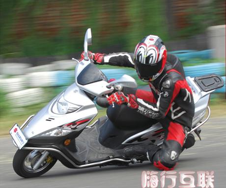 1万元以内最好的踏板车有哪些,1.5米女生骑万元以上踏板车