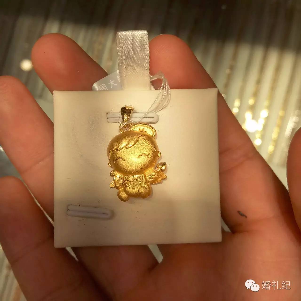 周生生婚嫁系列,周大福周生生线上买还是线下买