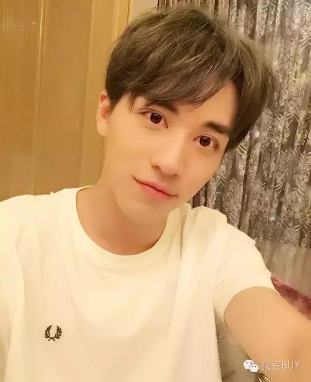 赵丽颖黑色包肩礼服,赵丽颖吊带露背黑色礼服