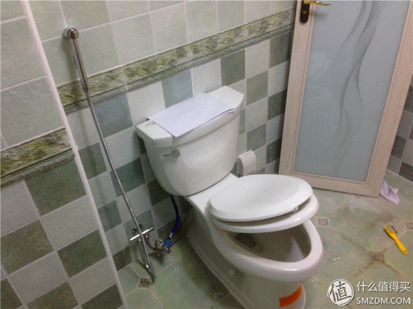 潜水艇卫生间马桶喷枪,卫生间水龙头喷枪潜水艇