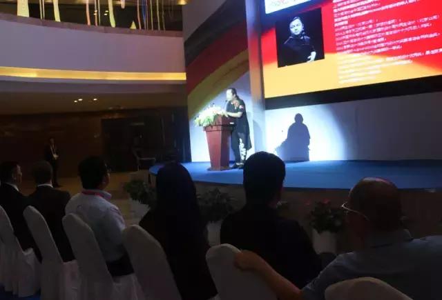 城市之窗家具胡桃木,城市之窗德国优客