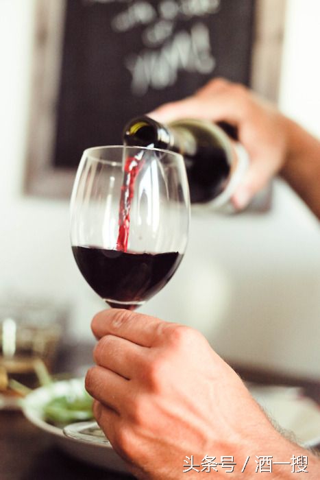 常喝葡萄酒对人体会有坏处,喝葡萄酒有帮助吗