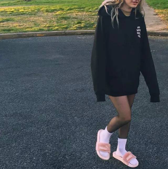 今年很火的小粉鞋,最近很火的小粉鞋