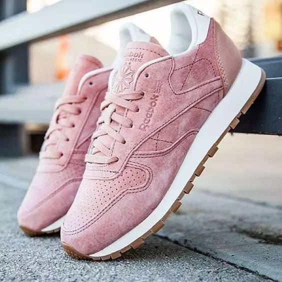 今年很火的小粉鞋,最近很火的小粉鞋