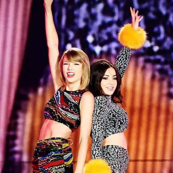 想和霉霉一样斩获男神,你需要的是一个复古style