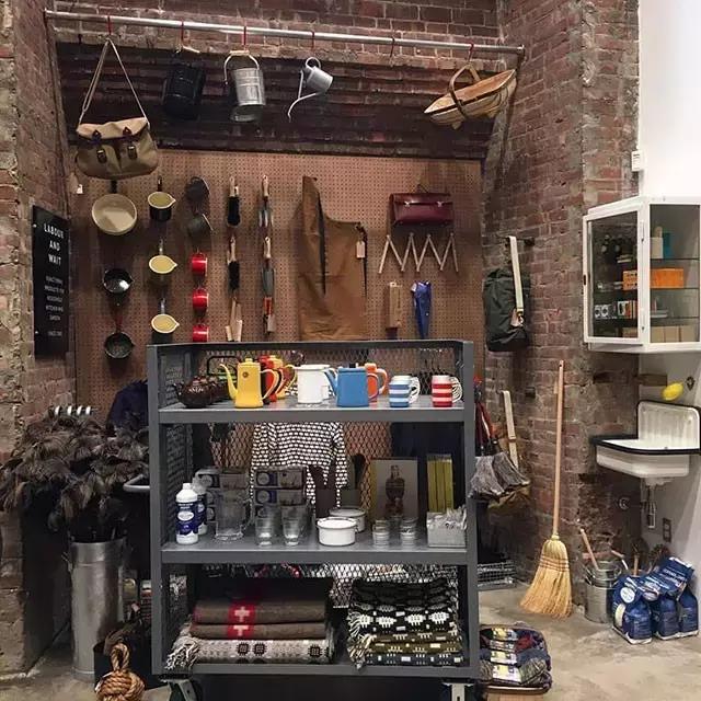 开店开成杂货店,把超市开成小卖部风格