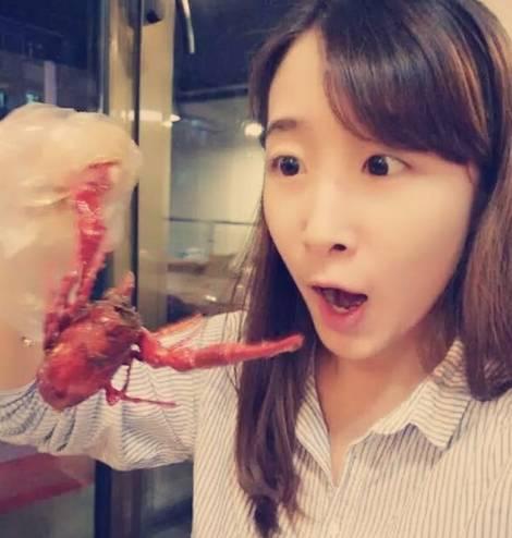 罗休休不会成为第二个papi酱，只会成为第一个罗休休