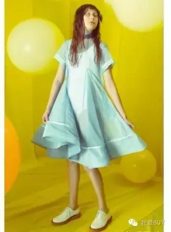 赵丽颖黑色包肩礼服,赵丽颖吊带露背黑色礼服