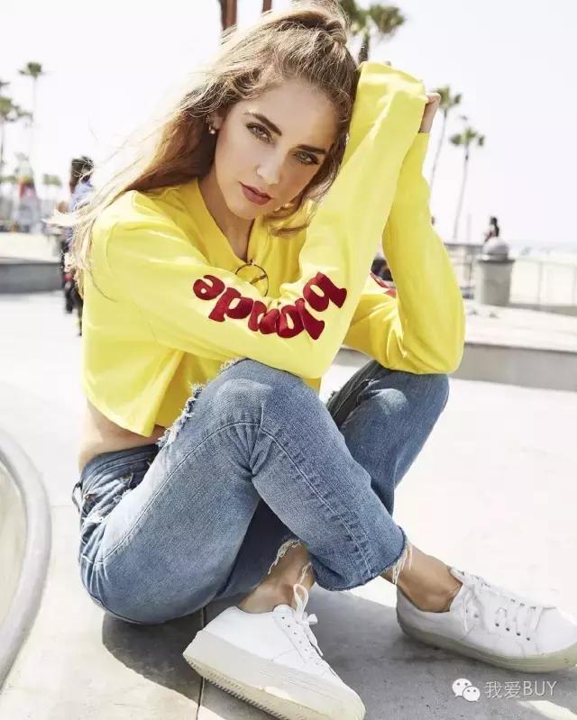 赵丽颖黑色包肩礼服,赵丽颖吊带露背黑色礼服