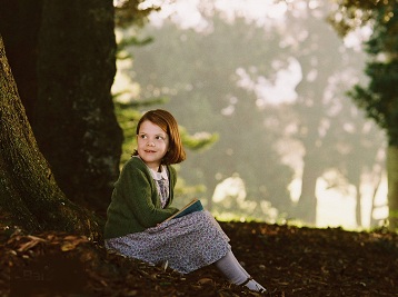 艾玛接班人！那年《纳尼亚传奇》的小萝莉已变身女神学霸