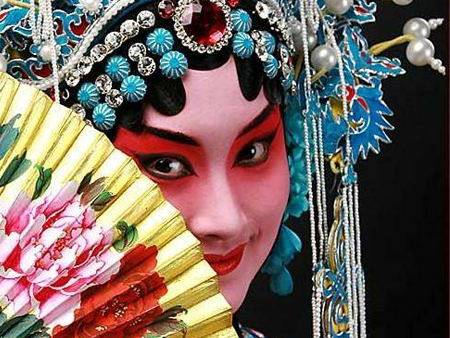 改善眼袋黑眼圈的最有效的方法,眼袋黑眼圈用什么方法可以解决