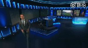 鐬棿绌胯秺鐩存挱,鐩存挱鐬棿绌胯秺杞満