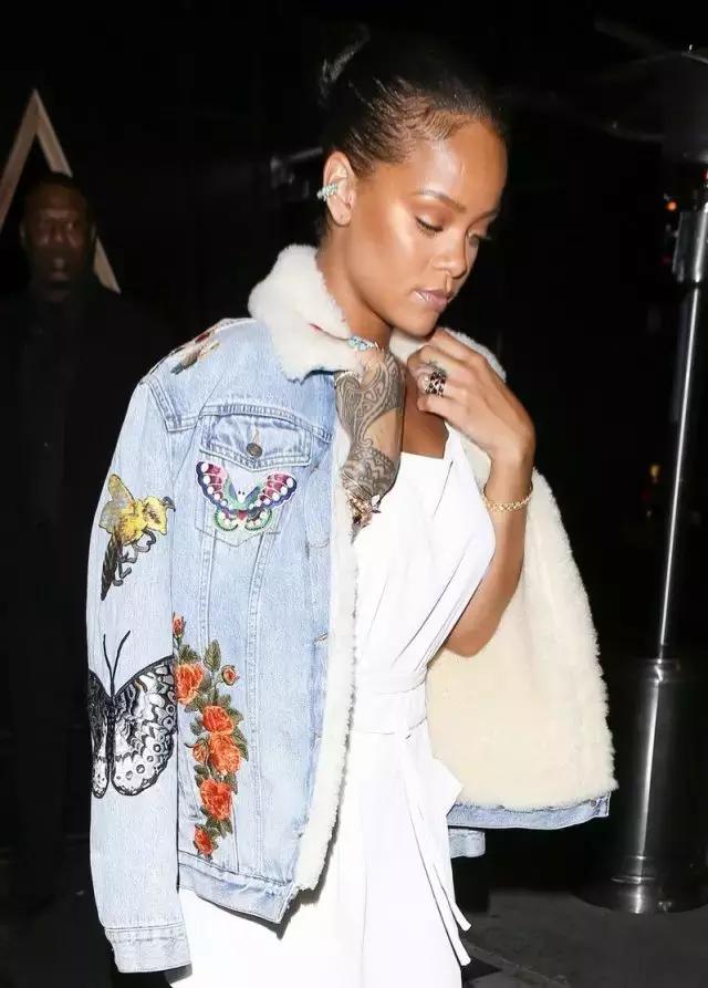 李宇春、蕾哈娜、宋茜她们都在穿这样的牛仔装!