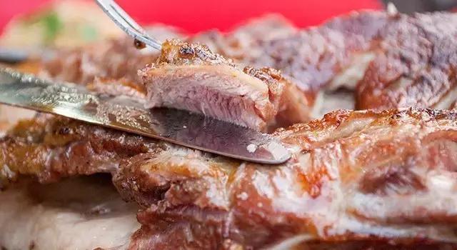 西安边上有个“沙坡头”，沙场冲浪、露营赏月，聊咋咧！