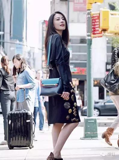 高圆圆带火的包包,高圆圆牛皮小包