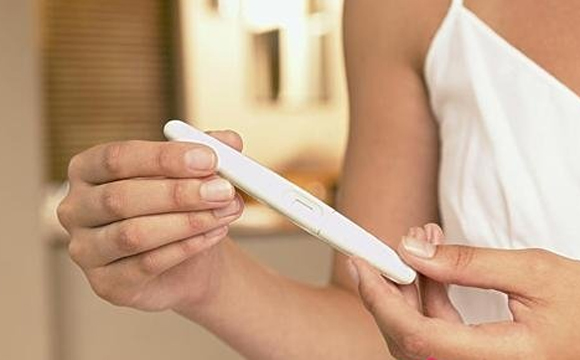 如果发现你怀孕了男朋友会怎么做,如果真的怀孕了你会怎样