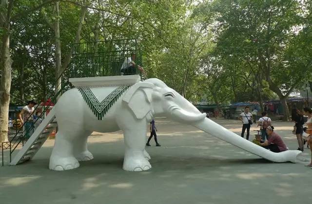 迎泽公园以前儿童乐园的大象滑梯,迎泽公园滑梯大象