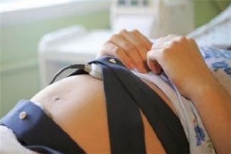 胎儿脐带扭成麻花会导致胎停吗,胎儿调皮把脐带玩成麻花状