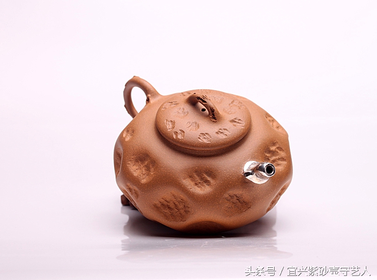 夜壶碎了一地怎么办,养好的壶还能再用开水煮吗