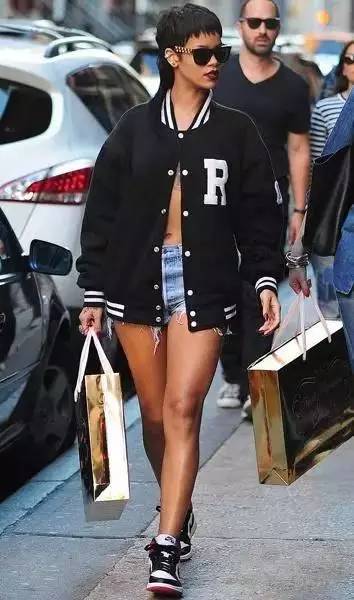 一件夹克穿搭设计,一件夹克的四种穿法