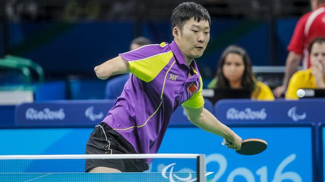 无手残运乒乓球运动员,中国残疾人乒乓球队员赵帅