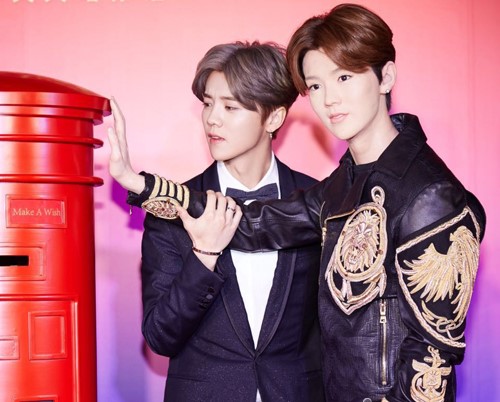 明星蜡像参差不齐，有的宛如双胞胎，有的像*气娃充**娃还是爆款！