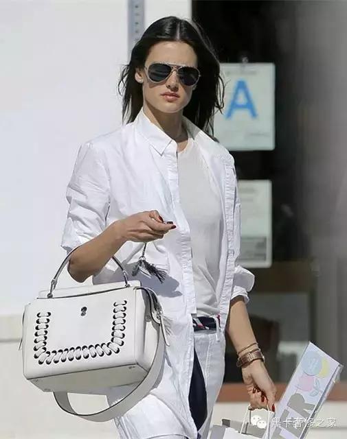 职场不输阵女生上班要背什么包？