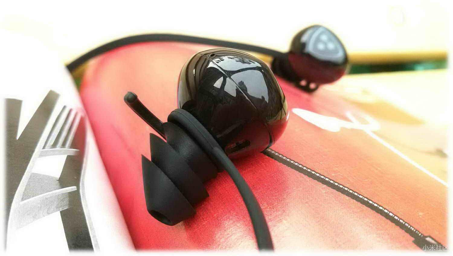 [原创评测]双声入耳尽享音品时尚大气的赛尔贝尔D900S